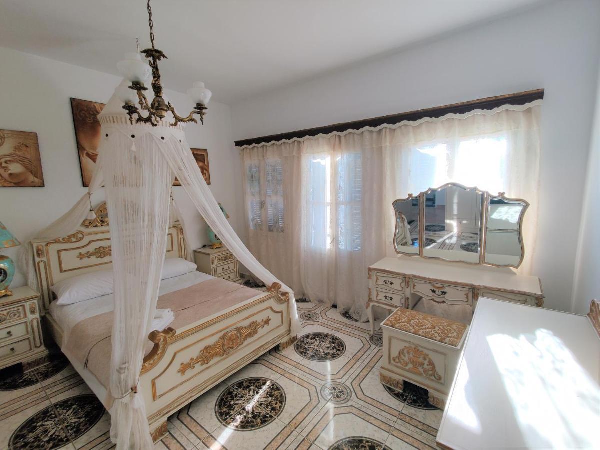 Lakena Sunset View Villa Menetaí المظهر الخارجي الصورة