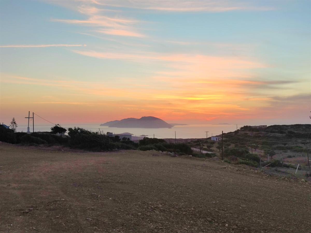 Lakena Sunset View Villa Menetaí المظهر الخارجي الصورة